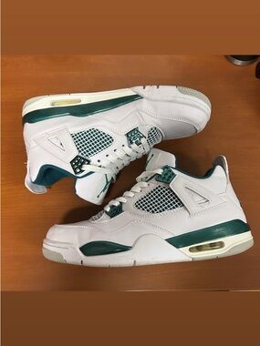 Jordan 4 Men’s US 10 Oxadized Green Basketball Sneakers - Classic Retro Style